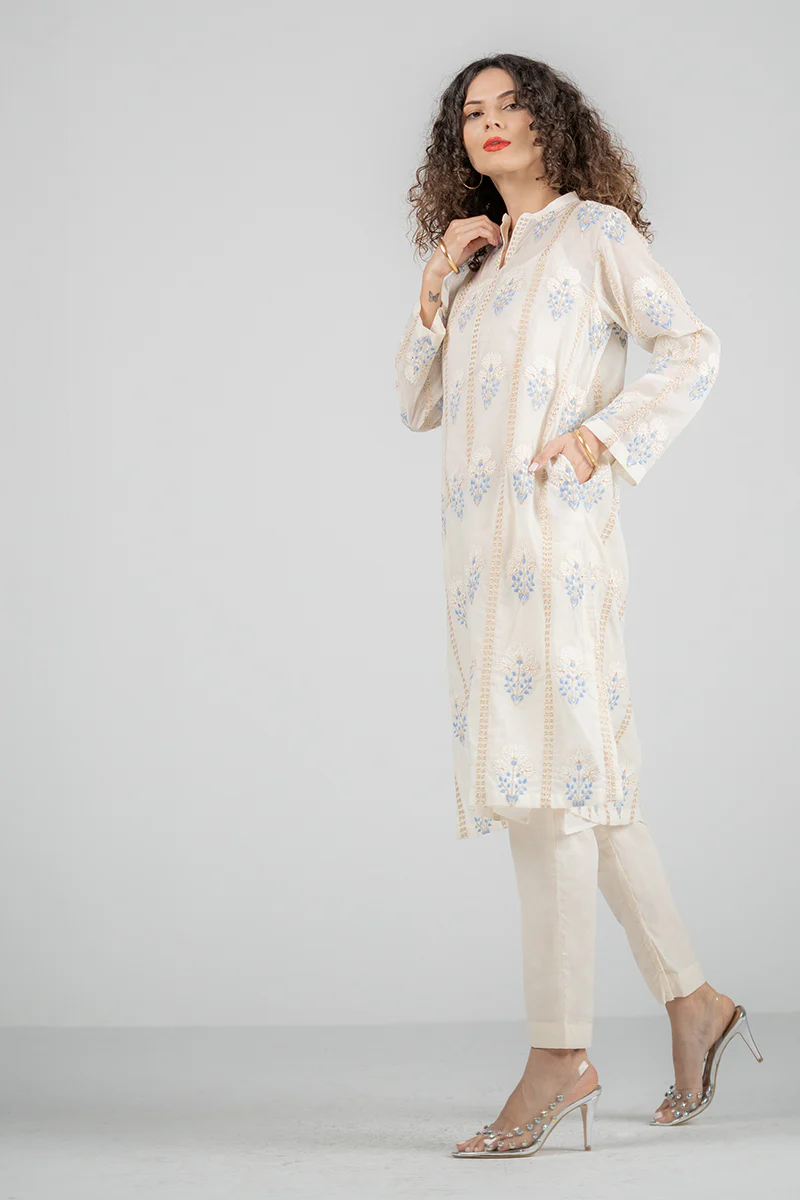 Adaa 2 piece - Image 3