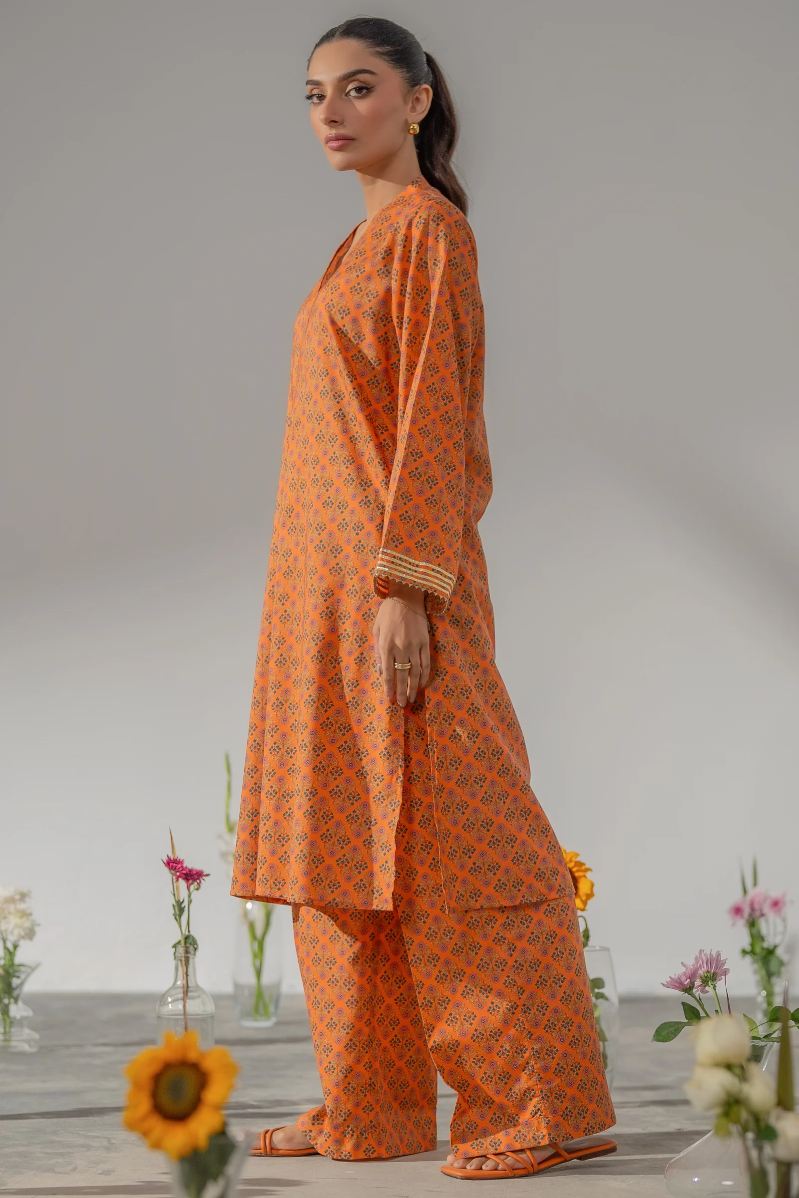 Gleam 2 piece - Image 4