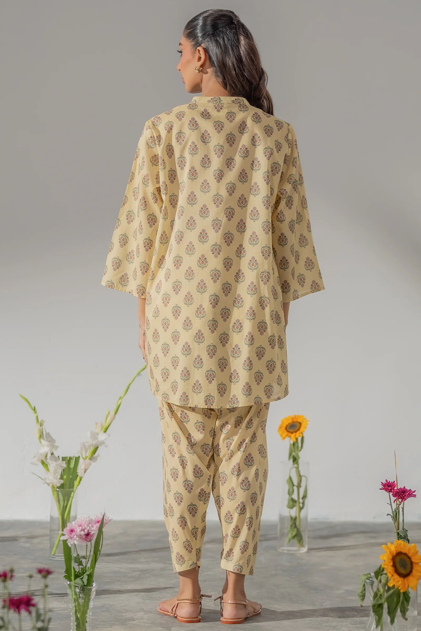 Saffrony 2 piece - Image 5