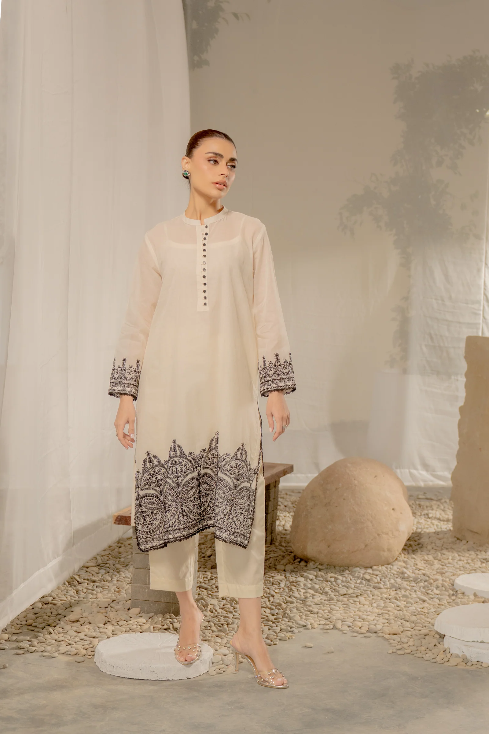 Sahar 2 piece - Image 7