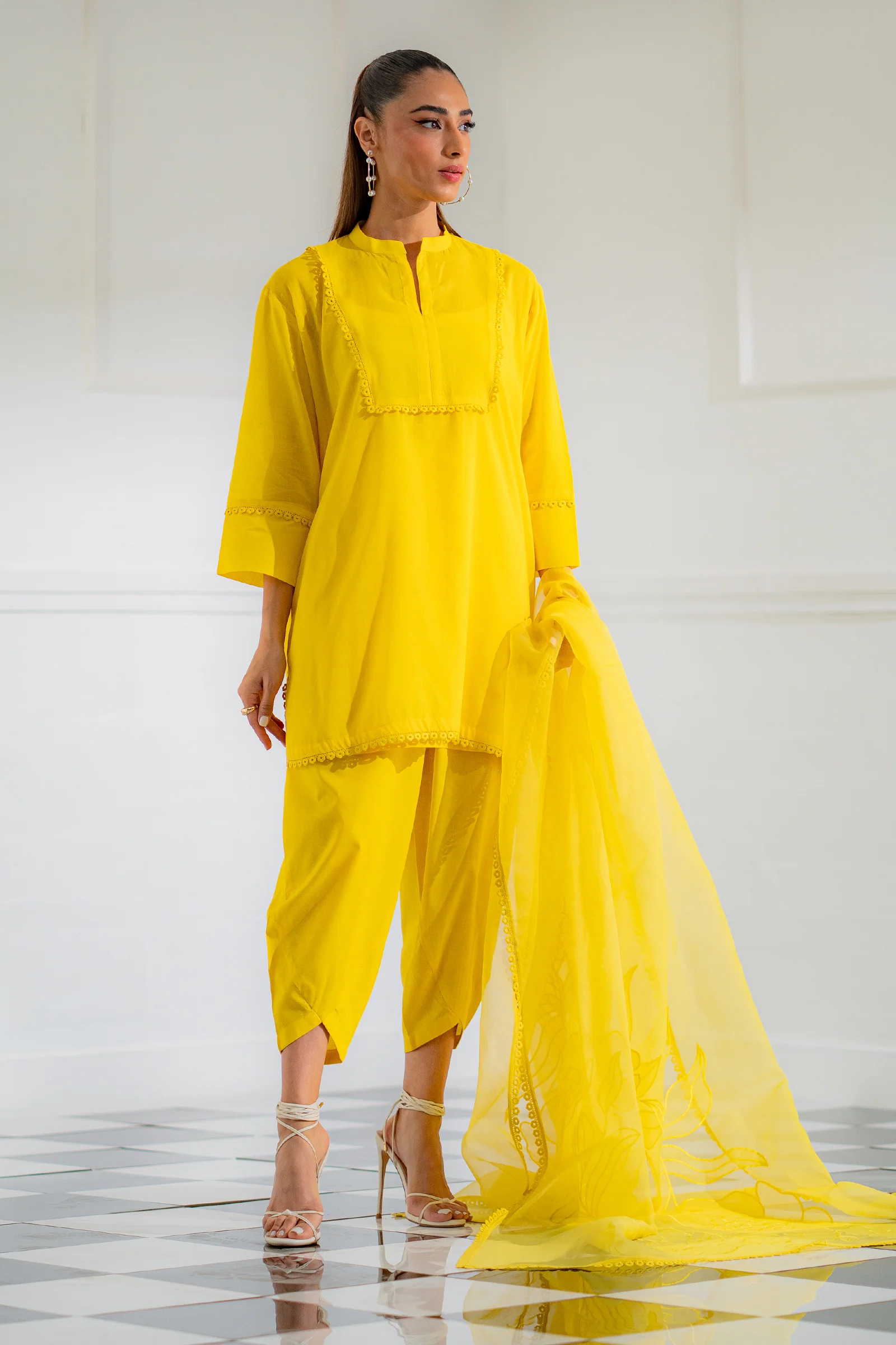 Sooraj 3 piece - Image 6